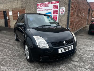 Suzuki Swift 1.3 SWIFT GL 3DR Hatchback Petrol Black at Charger Gold Malton