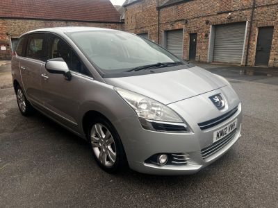 Peugeot 5008 1.6 5008 ACTIVE E-HDI S-A MPV Diesel Silver at Charger Gold Malton