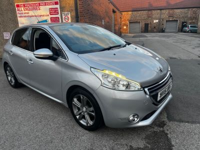 Peugeot 208 1.2 208 ALLURE Hatchback Petrol Silver at Charger Gold Malton