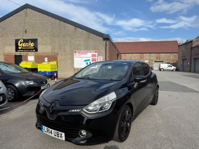 Renault Clio 0.9 CLIO D-QUE S M-NAV NRG TCE S/S Hatchback Petrol Black at Charger Gold Malton