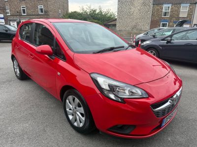 Vauxhall Corsa 1.4 CORSA DESIGN Hatchback Petrol Red at Charger Gold Malton