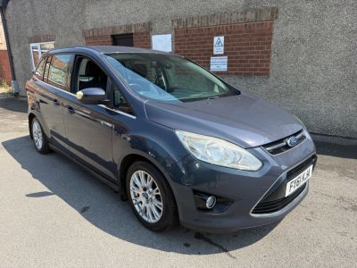 Ford C-MAX 1.6 GRAND C-MAX TITANIUM MPV Petrol Grey at Charger Gold Malton